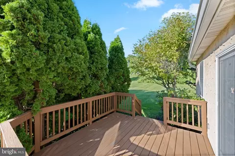Exterior - 328 Morris Rd, Wayne, PA 19087 photo 5 of 10