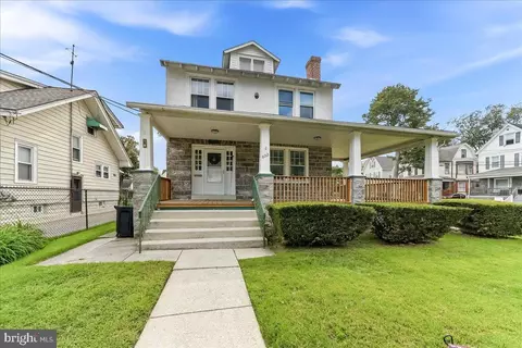 822 14th Ave, Prospect Park, PA 19076
