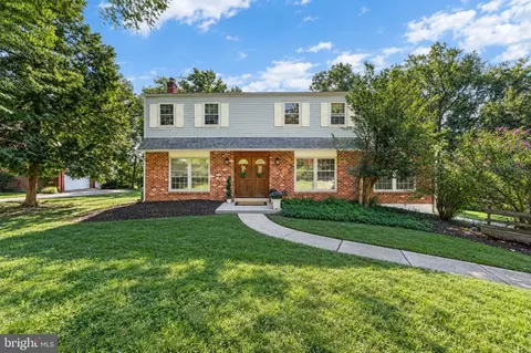 7 Elliott Rd, Broomall, PA 19008