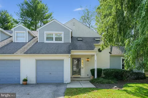 97 Hunters Run, Newtown Square, PA 19073