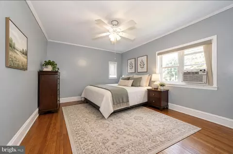 Bedroom - 7201 Wayne Ave, Darby, PA 19082 photo 1 of 6
