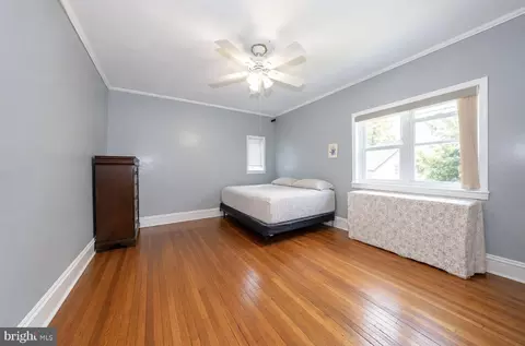 Bedroom - 7201 Wayne Ave, Darby, PA 19082 photo 3 of 6