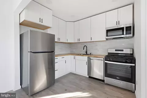 Kitchen - 29 Chestnut St, Marcus Hook, PA 19061 photo 1 of 1