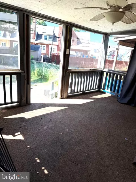 Exterior - 15 Walnut St, Marcus Hook, PA 19061 photo 2 of 3