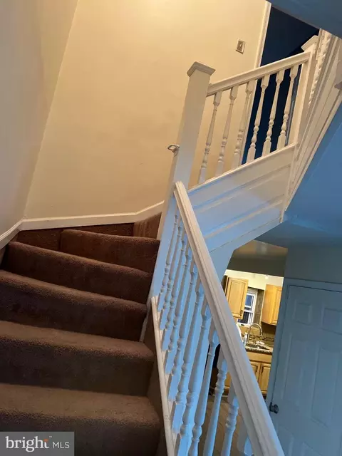 Entry Way - 15 Walnut St, Marcus Hook, PA 19061 photo 2 of 3