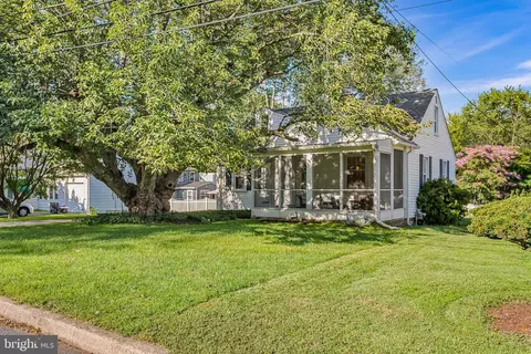 431 Valley View Rd, Media, PA 19063