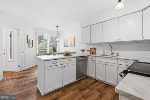 138 Montrose Ave #26, Bryn Mawr, PA 19010