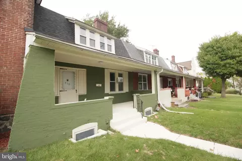 Exterior - 618 Post Rd, Marcus Hook, PA 19061 photo 3 of 8
