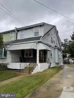 517 9th Ave, Prospect Park, PA 19076