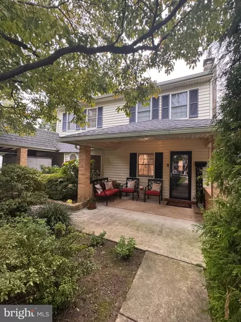 1416 Kingsley Rd, Havertown, PA 19083
