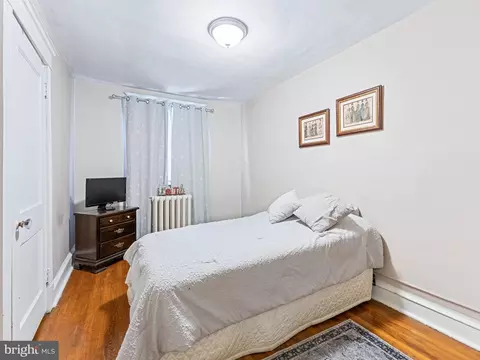 Bedroom - 257 Long Ln, Darby, PA 19082 photo 6 of 10