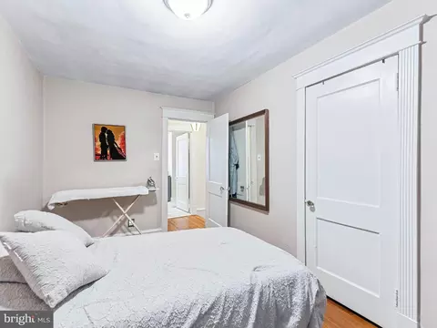 Bedroom - 257 Long Ln, Darby, PA 19082 photo 7 of 10