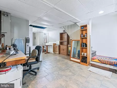 Entry Way - 257 Long Ln, Darby, PA 19082 photo 1 of 1