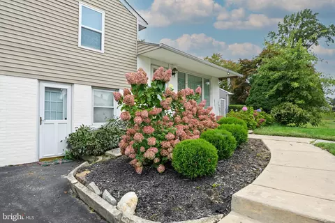 Exterior - 2232 E Helms Mnr, Ogden, PA 19061 photo 2 of 5
