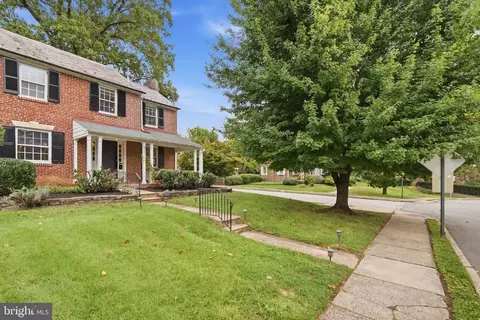 2101 Chestnut Ave, Ardmore, PA 19003