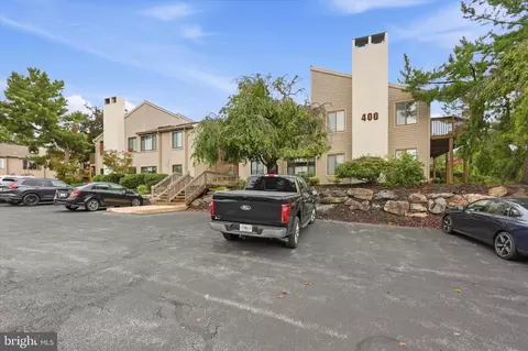 406 Pritchard Pl, Newtown Square, PA 19073