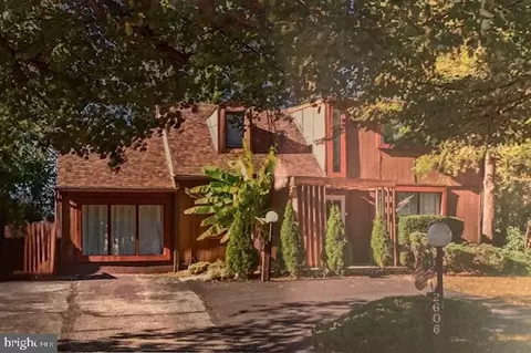 2606 Springfield Rd, Broomall, PA 19008