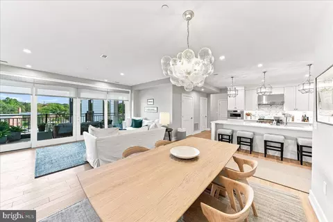 110 Park Ave #460, Swarthmore, PA 19081