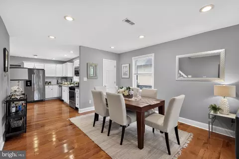 713 Miller St, Bryn Mawr, PA 19010
