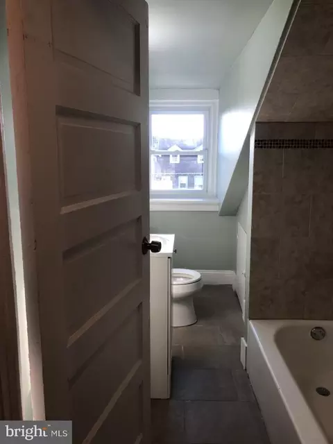 Entry Way - 42 Brandon Rd, Darby, PA 19082 photo 1 of 2