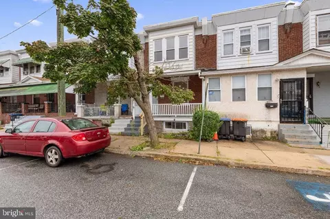 1121 W 8th St, Chester, PA 19013