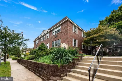 107 Rutgers Ave #A-2, Swarthmore, PA 19081