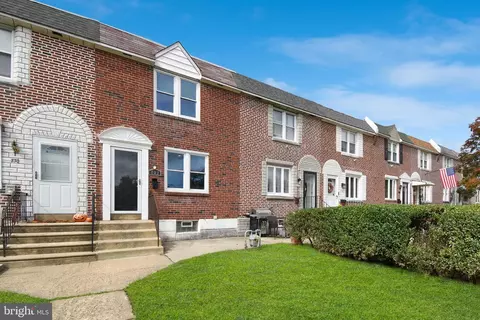 732 Crescent Dr, Glenolden, PA 19036