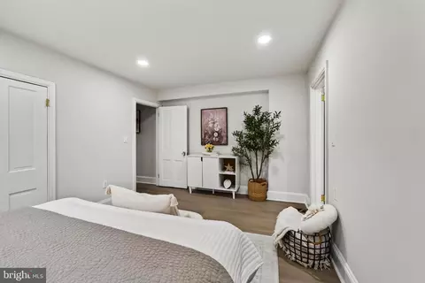 Bedroom - 256 N Aberdeen Ave, Wayne, PA 19087 photo 3 of 4