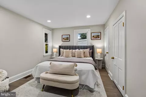 Bedroom - 256 N Aberdeen Ave, Wayne, PA 19087 photo 1 of 4