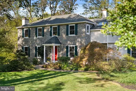 209 Rawles Run Ln, Bryn Mawr, PA 19010