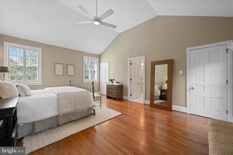 Bedroom - 103 Walnut Ave, Wayne, PA 19087 photo 2 of 11