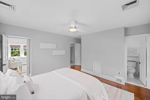 Bedroom - 103 Walnut Ave, Wayne, PA 19087 photo 6 of 11