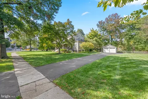 Exterior - 103 Walnut Ave, Wayne, PA 19087 photo 12 of 12
