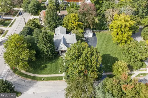 View/Area - 103 Walnut Ave, Wayne, PA 19087 photo 1 of 6