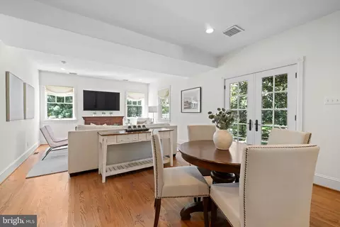 Dining - 103 Walnut Ave, Wayne, PA 19087 photo 1 of 3