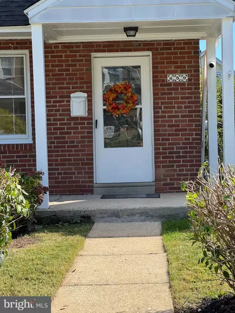 659 Georges Ln, Ardmore, PA 19003