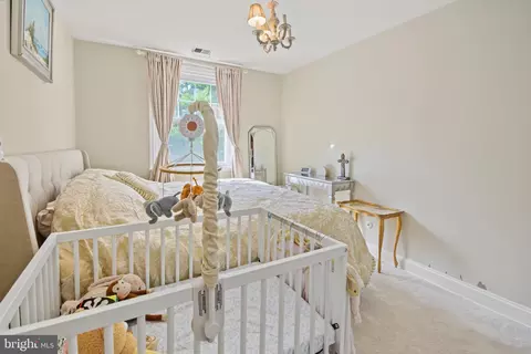 Bedroom - 500 E Lancaster Ave # 112, Wayne, PA 19087 photo 2 of 4