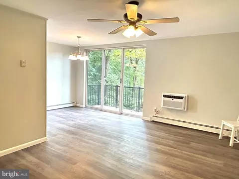 100 E Glenolden #F4, Glenolden, PA 19036