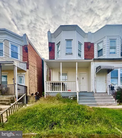 110 Hillside Ave, Darby, PA 19023
