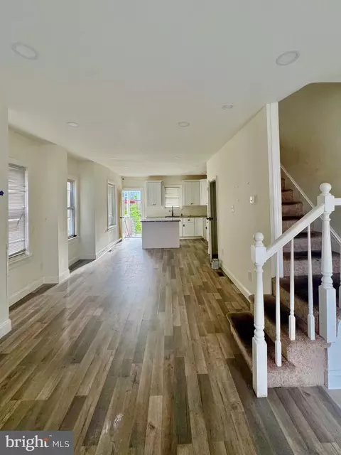 110 Hillside Ave, Darby, PA 19023