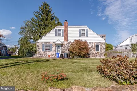 811 Springfield Rd, Aldan, PA 19018