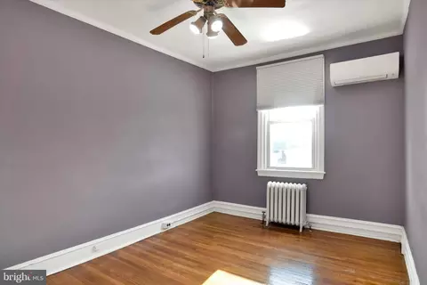Bedroom - 41 Sunshine Rd, Darby, PA 19082 photo 3 of 3