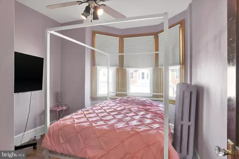 Bedroom - 41 Sunshine Rd, Darby, PA 19082 photo 1 of 3