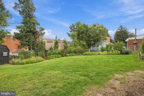 Exterior - 75 Nield Rd, Springfield, PA 19064 photo 6 of 8
