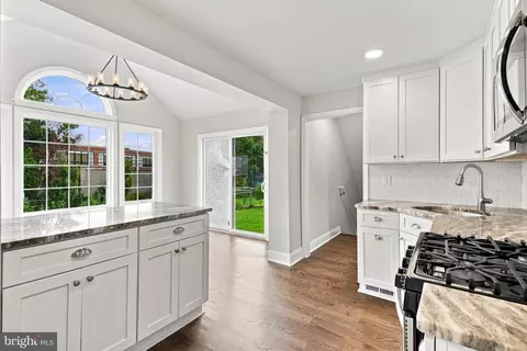 Kitchen - 75 Nield Rd, Springfield, PA 19064 photo 1 of 2
