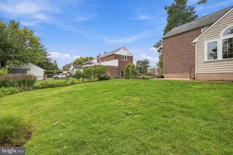 Exterior - 75 Nield Rd, Springfield, PA 19064 photo 7 of 8