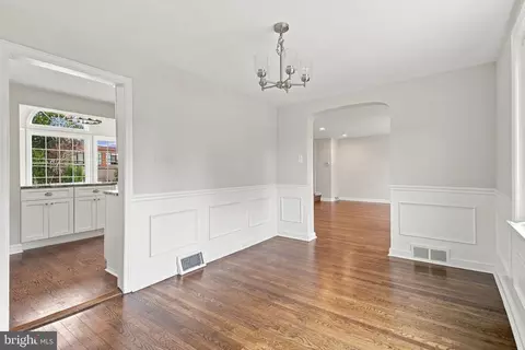 Entry Way - 75 Nield Rd, Springfield, PA 19064 photo 2 of 4