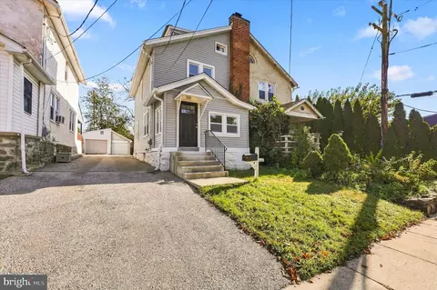 503 Woodland Dr, Havertown, PA 19083