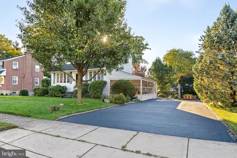 321 Yarnall Dr, Springfield, PA 19064 photo 4