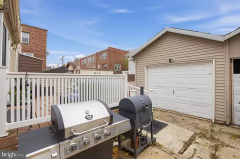 Exterior - 4 Oakley Rd, Darby, PA 19082 photo 7 of 9